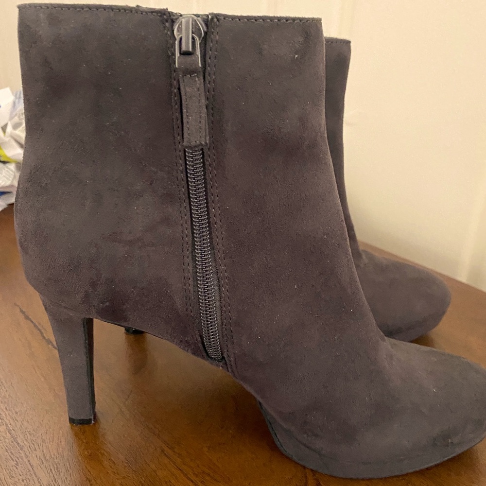 Isaac Mizrahi - Cutest booties ISO fashion oriented owner!